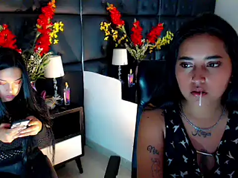 Carolaine01 online show from 01-10-25, 07:43