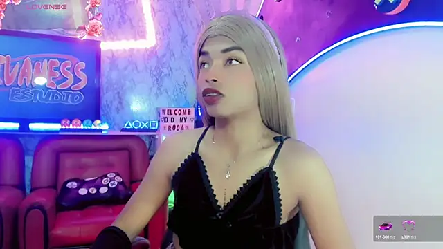 Snapshot of Gisele_fox chatting on 02-26-25, 07:27 Gisele fox online show from 02-26-25, 07:27