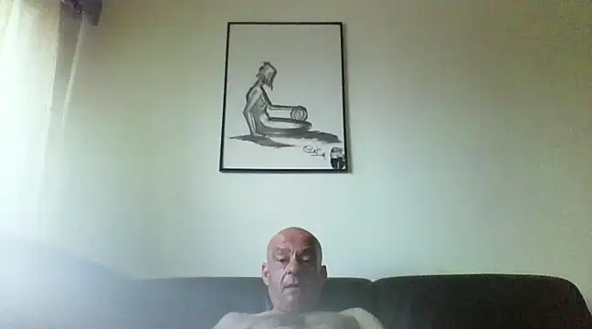 Snapshot of horndude187187 chatting on 01-12-25, 02:30 horndude187187 online show from 01-12-25, 02:30