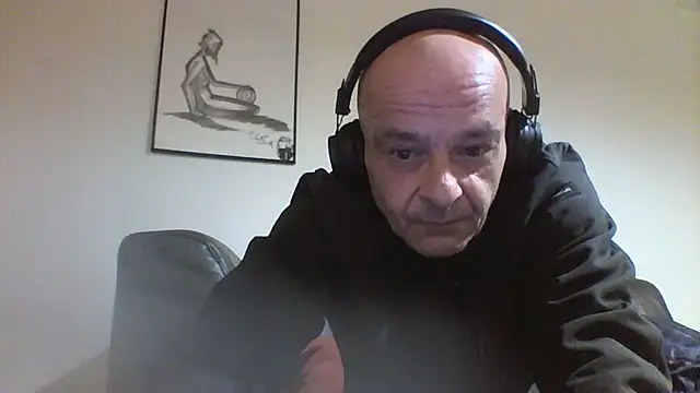 Snapshot of horndude187187 chatting on 01-14-25, 09:41 horndude187187 online show from 01-14-25, 09:41