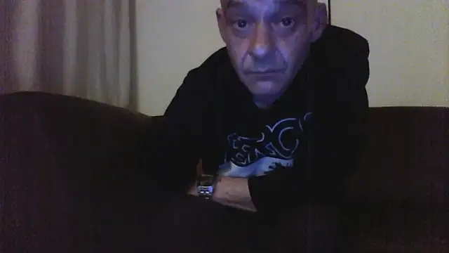 Snapshot of horndude187187 chatting on 01-18-25, 01:30 horndude187187 online show from 01-18-25, 01:30