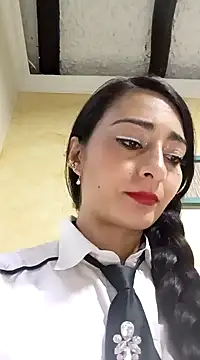 BELLA--26 online show from 01-27-25, 11:54