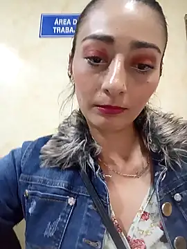 BELLA--26 online show from 01-30-25, 07:15