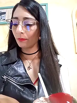 BELLA--26 online show from 02-27-25, 08:09