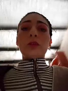 BELLA--26 online show from 03-22-25, 02:25