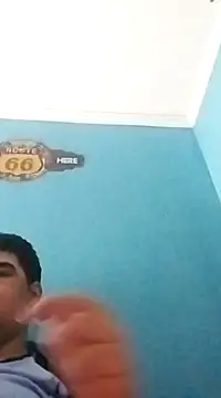 Snapshot of Elrep_tile chatting on 01-05-25, 07:07 Elrep tile online show from 01-05-25, 07:07