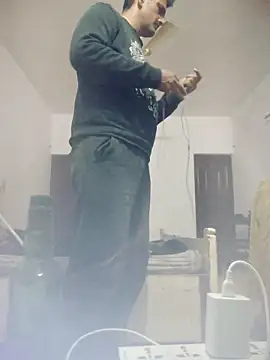 MAGNETICDADDY8 online show from 10-23-25, 09:02