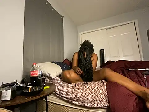 Snapshot of Yoshibaby2670 chatting on 03-15-25, 07:42 Yoshibaby2670 online show from 03-15-25, 07:42