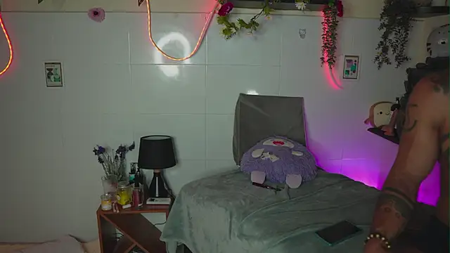 bri cullen online show from 05-18-26, 11:49