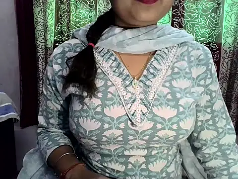 SIYA MAVI online show from 02-08-26, 08:18