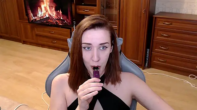 JessicaMurray online show from 04-13-26, 08:03