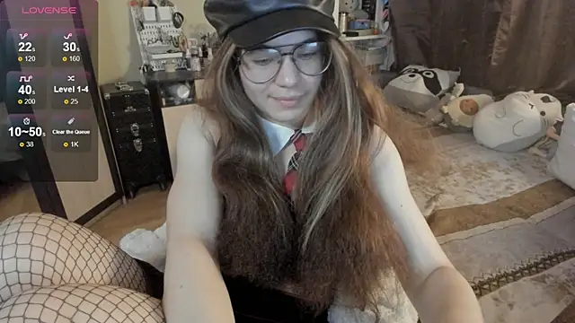 Snapshot of alexiamaleax chatting on 11-10-25, 02:43 alexiamaleax online show from 11-10-25, 02:43