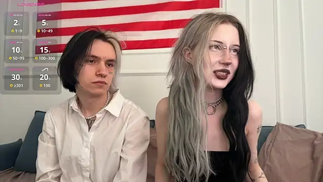 Snapshot of VeryRare_TwinS chatting on 04-04-26, 02:32 VeryRare TwinS online show from 04-04-26, 02:32