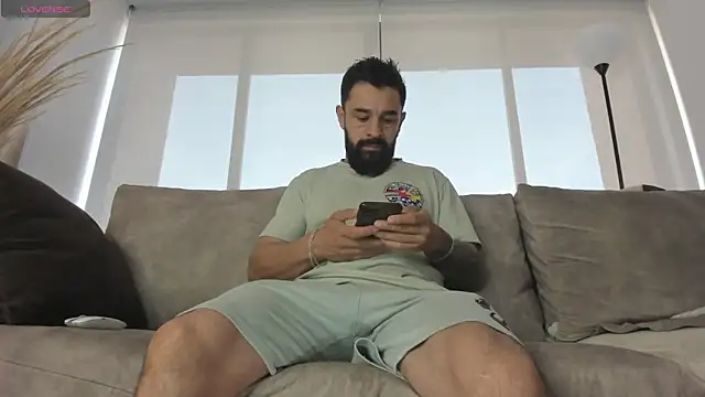 ragnar881547 online show from 01-13-25, 11:41