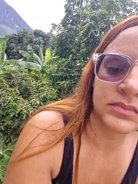 AliceRuivinha2 online show from 11-19-25, 10:48