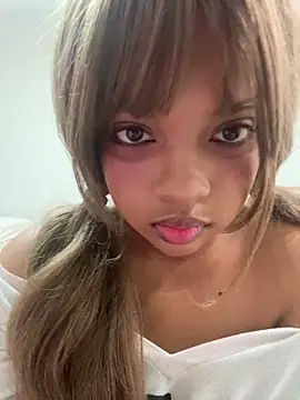 AwkwardJasminee online show from 11-03-25, 10:49