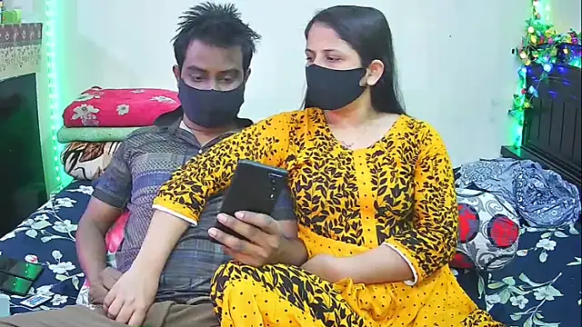 Hot Nila online show from 02-10-26, 04:27