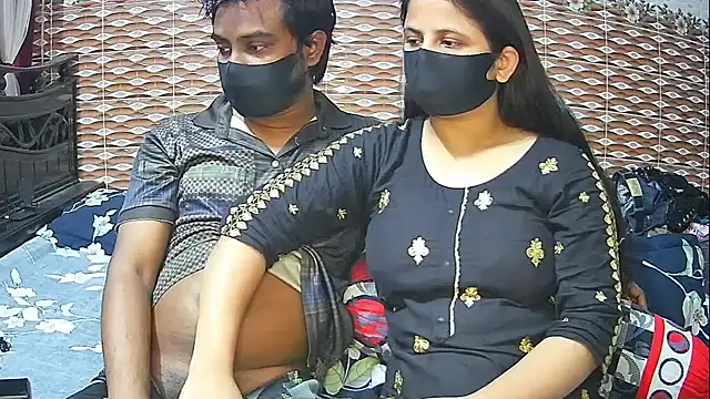 Hot Nila online show from 04-09-26, 02:55