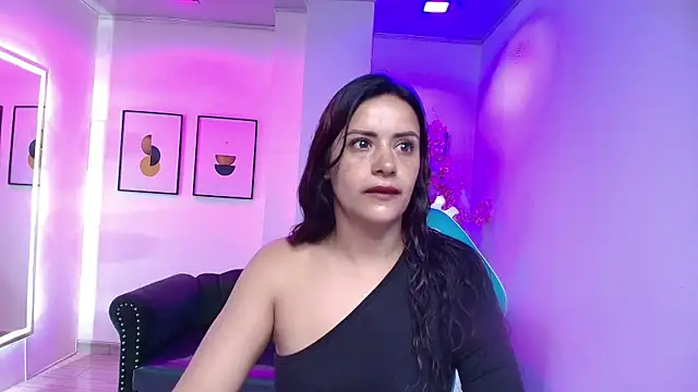 Arianna sweeet online show from 05-10-26, 04:17