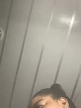 sexytinashe21 online show from 02-27-26, 07:36