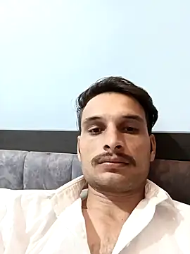 Snapshot of Jaisboy chatting on 03-07-25, 07:49 Jaisboy online show from 03-07-25, 07:49