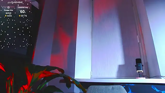 EllieGarson online show from 04-22-26, 05:47