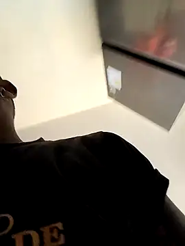 Snapshot of THEGOATHL chatting on 09-20-25, 05:14 THEGOATHL online show from 09-20-25, 05:14