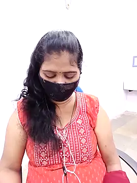 Lucky-Deepthi online show from 03-09-25, 04:00