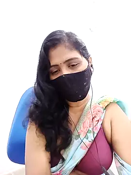 Lucky-Deepthi online show from 10-19-25, 12:55