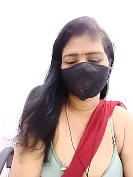 Snapshot of Lucky-Deepthi chatting on 05-10-26, 10:26 Lucky-Deepthi online show from 05-10-26, 10:26