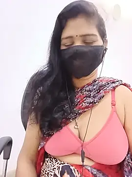 Snapshot of Lucky-Deepthi chatting on 05-19-26, 11:55 Lucky-Deepthi online show from 05-19-26, 11:55