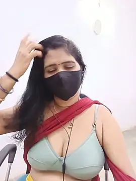 Snapshot of Lucky-Deepthi chatting on 05-28-26, 01:25 Lucky-Deepthi online show from 05-28-26, 01:25