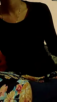 Snapshot of Barbie_183 chatting on 01-21-25, 09:35 Barbie 183 online show from 01-21-25, 09:35