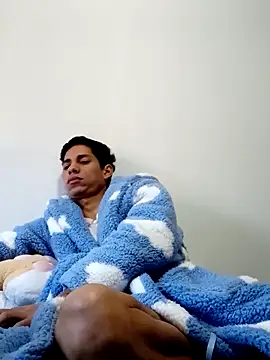 Snapshot of Mikeherz777 chatting on 01-15-25, 10:06 Mikeherz777 online show from 01-15-25, 10:06