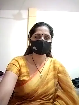 Snapshot of priyancyfun chatting on 02-01-25, 03:39 priyancyfun online show from 02-01-25, 03:39