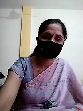 Snapshot of priyancyfun chatting on 02-12-25, 08:06 priyancyfun online show from 02-12-25, 08:06