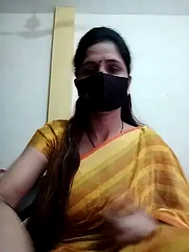 Snapshot of priyancyfun chatting on 02-13-25, 06:41 priyancyfun online show from 02-13-25, 06:41