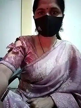 Snapshot of priyancyfun chatting on 02-16-25, 12:41 priyancyfun online show from 02-16-25, 12:41