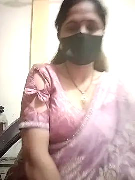 Snapshot of priyancyfun chatting on 02-19-25, 11:49 priyancyfun online show from 02-19-25, 11:49