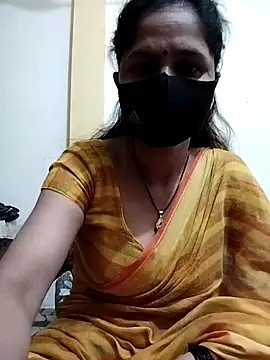 Snapshot of priyancyfun chatting on 02-21-25, 12:05 priyancyfun online show from 02-21-25, 12:05