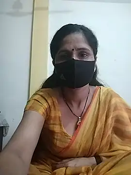 Snapshot of priyancyfun chatting on 02-21-25, 08:18 priyancyfun online show from 02-21-25, 08:18