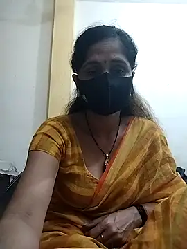 Snapshot of priyancyfun chatting on 02-28-25, 03:04 priyancyfun online show from 02-28-25, 03:04
