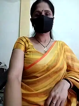 Snapshot of priyancyfun chatting on 03-01-25, 04:47 priyancyfun online show from 03-01-25, 04:47