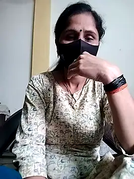 Snapshot of priyancyfun chatting on 03-03-25, 05:31 priyancyfun online show from 03-03-25, 05:31