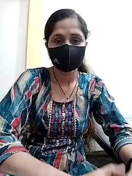 Snapshot of priyancyfun chatting on 03-10-25, 03:30 priyancyfun online show from 03-10-25, 03:30