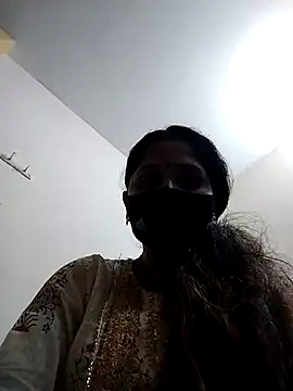 Snapshot of priyancyfun chatting on 03-12-25, 05:57 priyancyfun online show from 03-12-25, 05:57