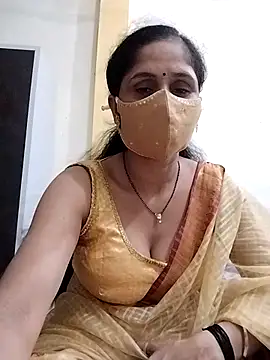 Snapshot of priyancyfun chatting on 09-10-25, 05:13 priyancyfun online show from 09-10-25, 05:13