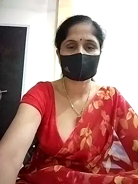 Snapshot of priyancyfun chatting on 10-16-25, 05:03 priyancyfun online show from 10-16-25, 05:03