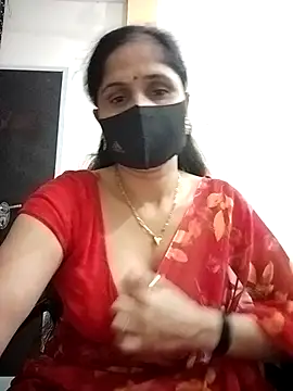 Snapshot of priyancyfun chatting on 10-19-25, 04:51 priyancyfun online show from 10-19-25, 04:51