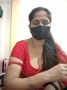 Snapshot of priyancyfun chatting on 05-20-26, 05:41 priyancyfun online show from 05-20-26, 05:41